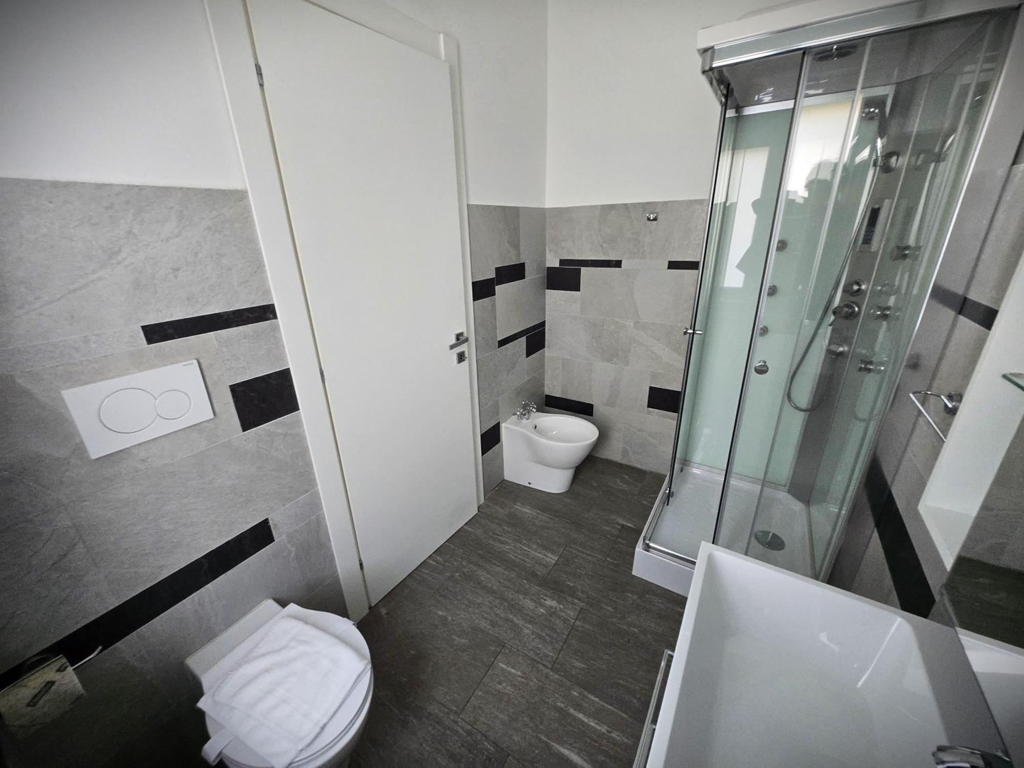 7 Lakes Aparthotel Burolo Ngoại thất bức ảnh